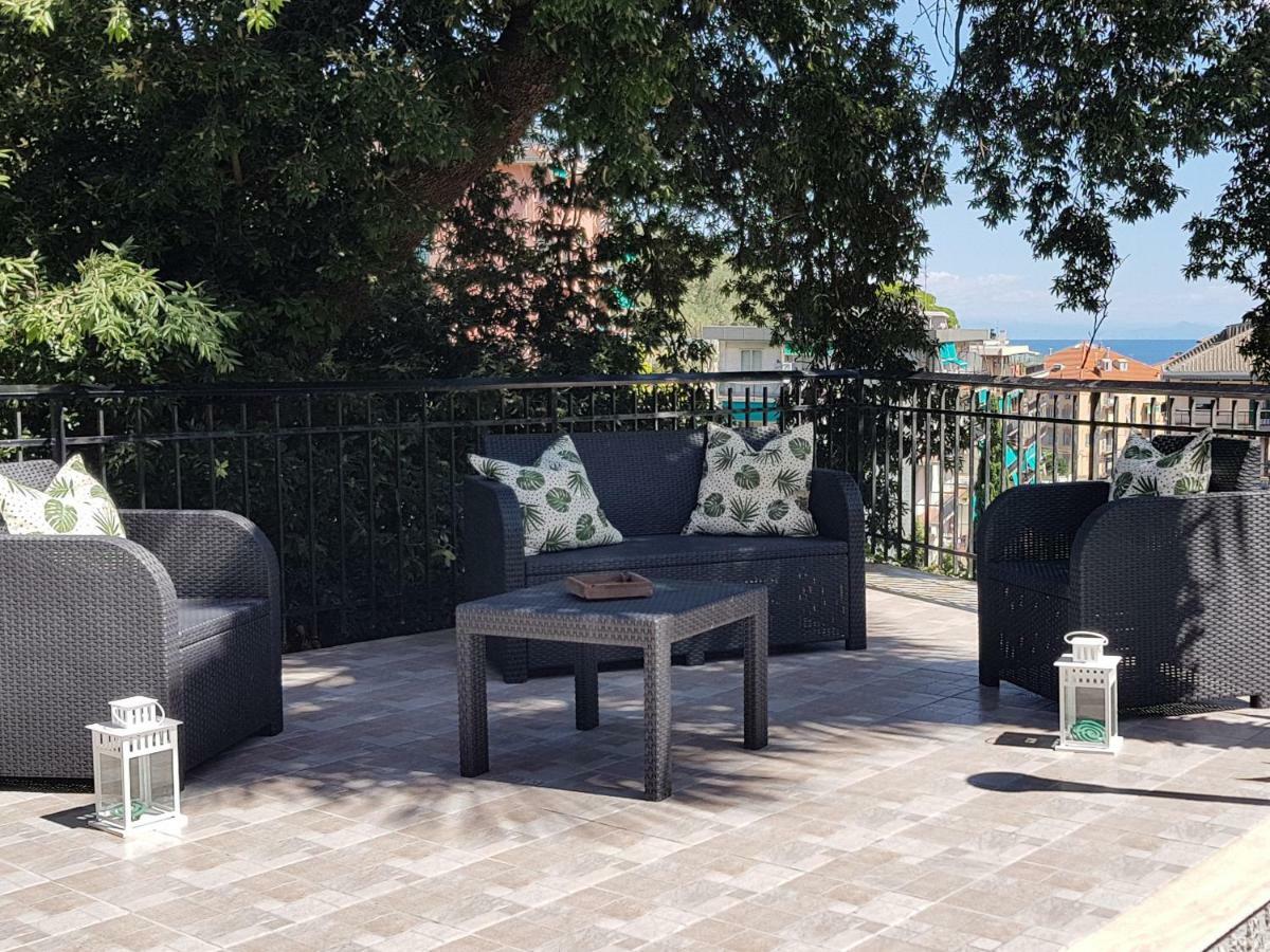 Garden Apartment Celle Ligure Eksteriør billede